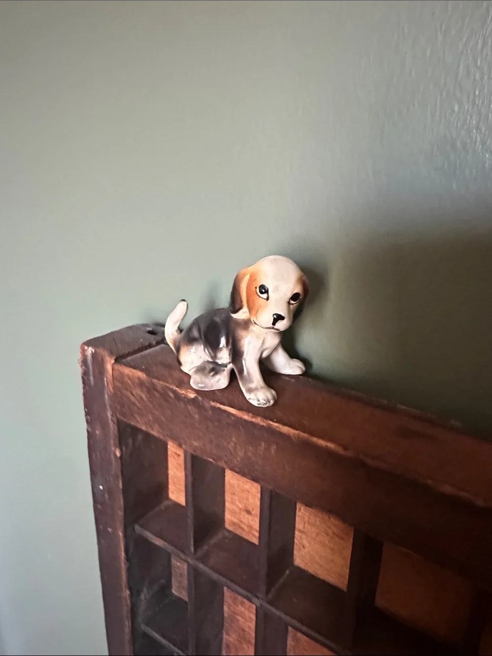 Small Ceramic Beagle Figurine - Honey & White